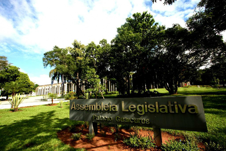 Assembleia e Governo destinam R$ 24 milhões em emendas Assembleia e Governo destinam R$ 24 milhões em emendas