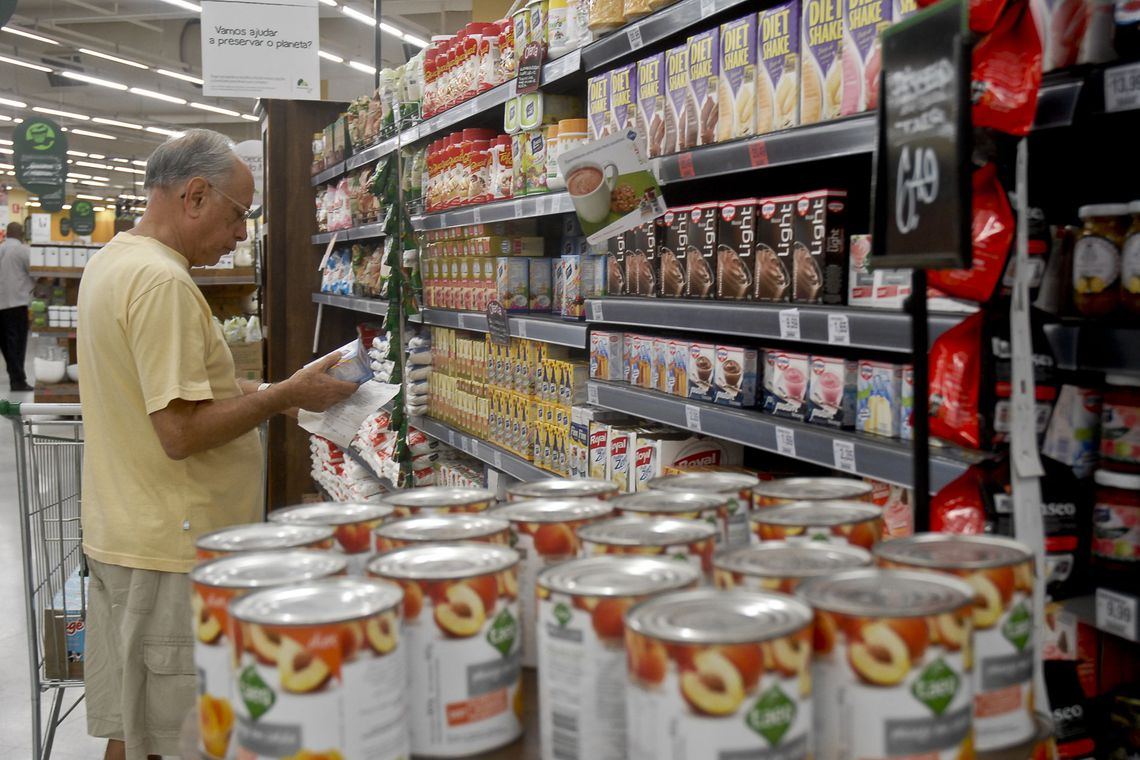 Preço da cesta básica registra queda em 17 capitais brasileira Preço da cesta básica registra queda em 17 capitais brasileira
