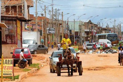 Favela federal O Estado não chega à Sol Nascente