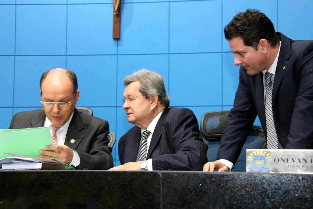Projeto que beneficia idosos é de autoria de Renato Câmara (à direita da foto)Foto: Divulgação 