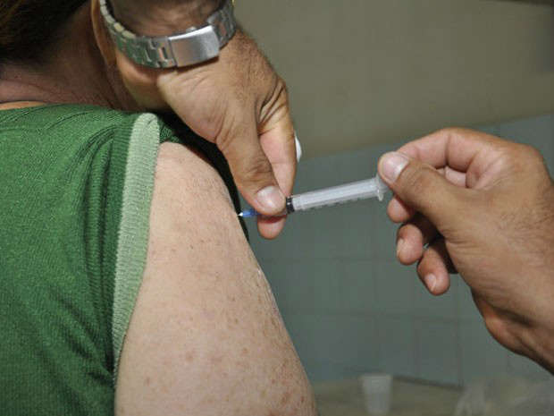 OAB realiza vacinação contra gripe em cidades do MS; Amambai é uma delas OAB realiza vacinação contra gripe em cidades do MS; Amambai é uma delas