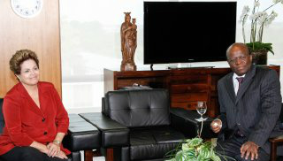 Dilma volta a discutir reforma com Barbosa Dilma volta a discutir reforma com Barbosa