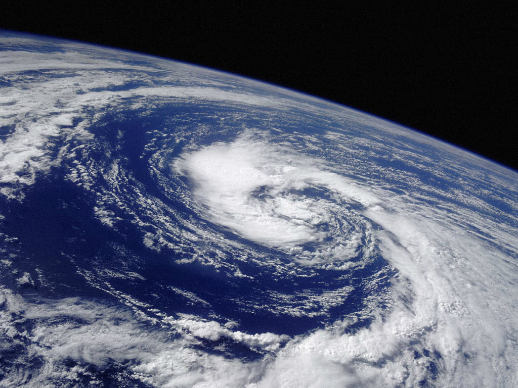 Evacuação em massa salva vidas na Índia após passagem de ciclone