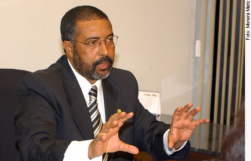 Senador Paulo Paim (PT-RS)