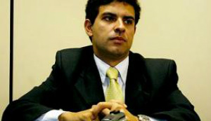 Para Leonardo Barreto, negociações locais favoreceram PMDB e PP / Foto: Agência Brasil/Arquivo