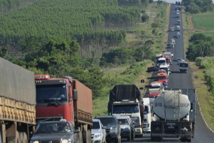 Rodovias federais têm 'quatro pontos da morte' em Mato Grosso do Sul Rodovias federais têm 'quatro pontos da morte' em Mato Grosso do Sul