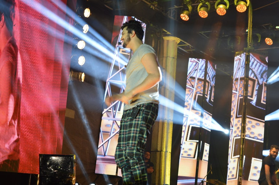 Rodeio e show com Luan Santana marcam a primeira noite da 30ª Expobai Foto: Moreira Produções