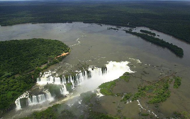 Cataratas do Iguaçu reconhecidas como nona maravilha da natureza