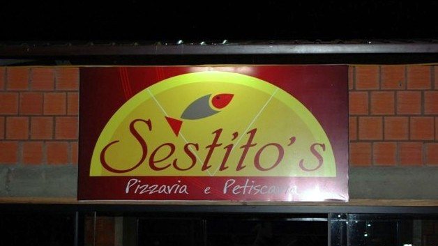 Sestito's Pizzaria e Petiscaria, proporcionando opção de lazer com bom gosto para a família amambaiense.
