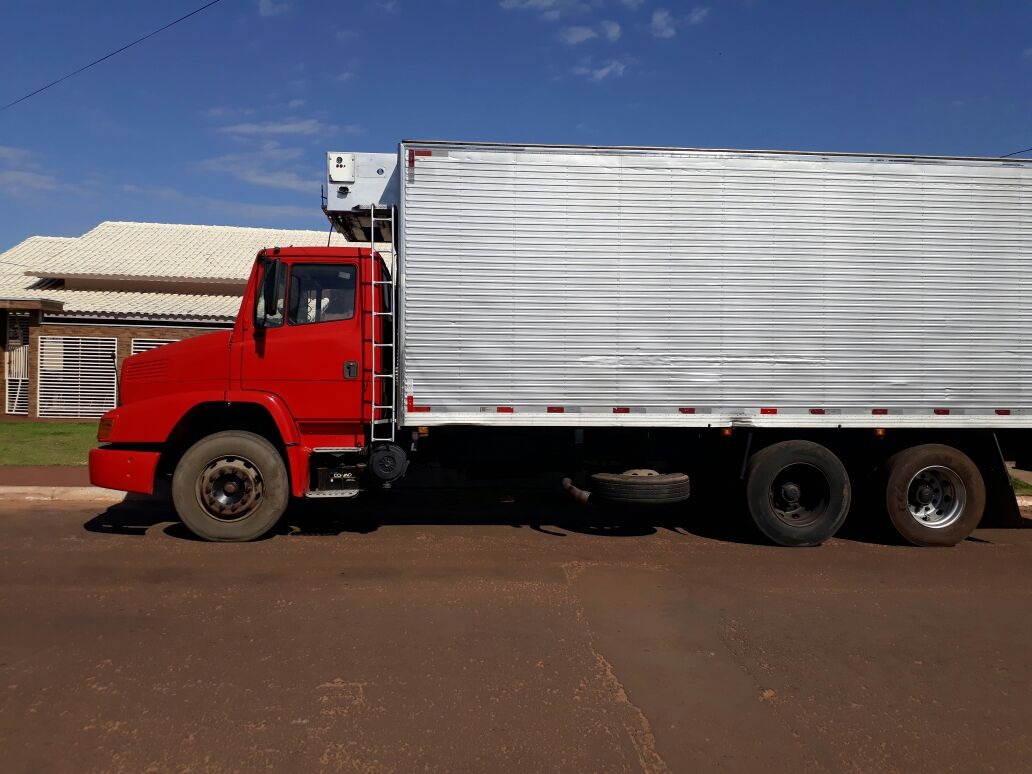 DOF apreende caminhão com sinais de identificação adulterados