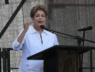 Dilma afirma que governo irá cumprir meta fiscal Em entrevista à agência Bloomberg News, presidenta garantiu que governo federal vai fazer o que for preciso para cumprir a meta fiscal de 2015, incluindo grande corte no orçamento / Foto: Divulgação