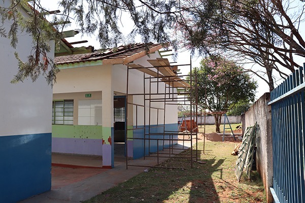Amambai: prefeitura inicia reforma do CEI Deborah Almeida de Barros Quinzani Foto:Decom