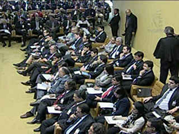 Defesa de Dirceu abre argumentação dos réus do mensalão nesta segunda