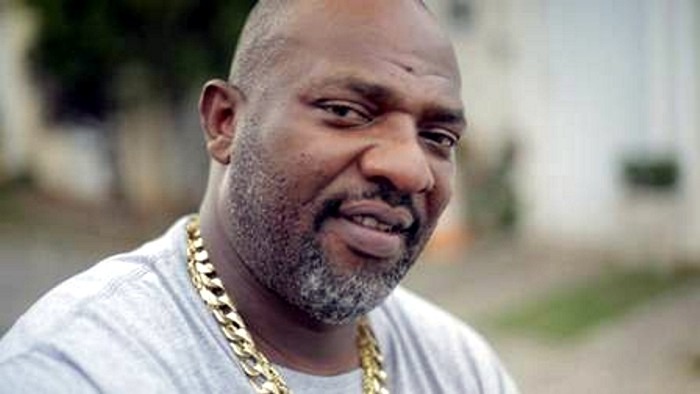 Morre em São Paulo o funkeiro Mr. Catra, aos 49 anos, vítima de cancêr Morre em São Paulo o funkeiro Mr. Catra, aos 49 anos, vítima de cancêr