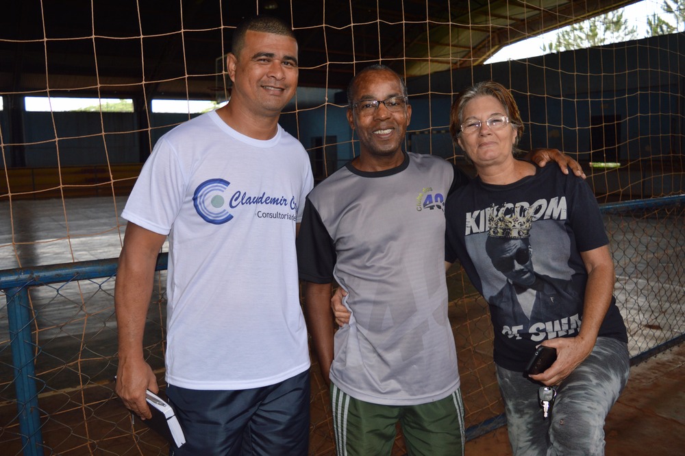 E/D: Cacau, professor Ismael e professora Helena Kolle / Foto: Moreira Produções