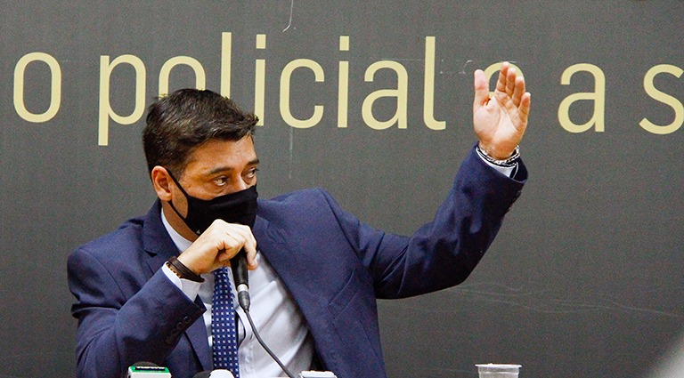 Delegado Wilton Vilas Boas coordena as investigaçõesFoto: Divulgação