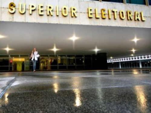 83 cidades poderão ter segundo turno neste ano, informa TSE