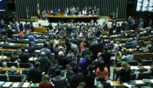 A PEC 241 foi aprovada por 366 votos a 111 e duas abstenções Foto: Fabio Rodrigues Pozzebom