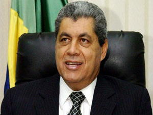 Governo do Estado paga salário dos servidores amanhã Governo do Estado paga salário dos servidores amanhã