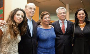 Serrista, Dora garante que Serra sai do PSDB Serrista, Dora garante que Serra sai do PSDB
