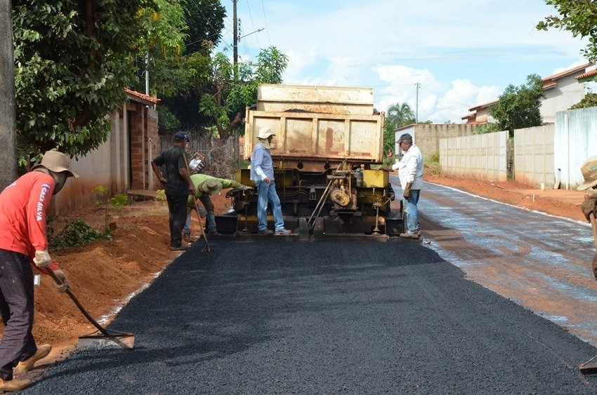 Pavimentação asfáltica em ruas de Amambai foi solicitada por vereador Vereador Darci quer implantação de asfalto em ruas do município / Foto: Ilustrativa