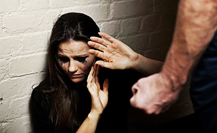 Aumento de denúncias encoraja mulheres vítima de violência