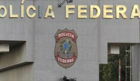 A Medida Provisória 657/14 reorganiza carreirasda Polícia Federal Antonio Cruz/Agência Brasil