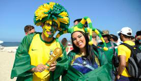 Fifa Fan Fest reúne 20 mil pessoas na Praia de Copacabana