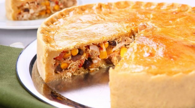 Torta de Frango com Palmito e Creme de Queijo Foto: Divulgação