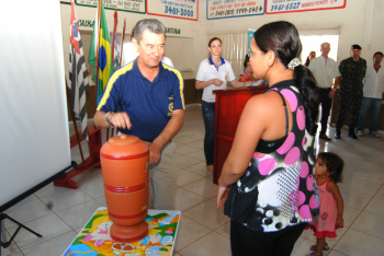 Ação social do Rotary de Amambai promove qualidade de vida para comunidade O Rotary lançou o Projeto Previna-se, Filtre sua Água, que beneficiará famílias com filtros de água.