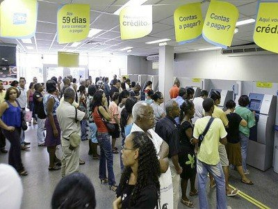 Governo do Estado paga salário dos servidores hoje Governo do Estado paga salário dos servidores hoje