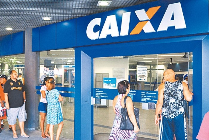 Caixa diz que saques das contas inativas do FGTS somaram R$ 44 bilhões Vista do prédio da Caixa Econômica