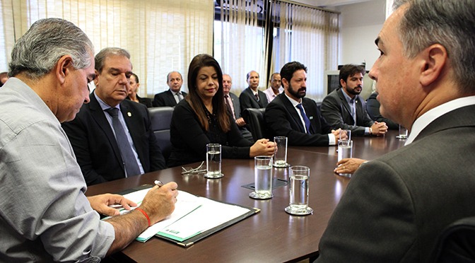 Governo publica edital para concurso da Polícia Militar e Bombeiros Governo publica edital para concurso da Polícia Militar e Bombeiros