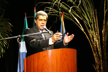 Governador reúne empresários do setor canavieiro no nordeste paulista Governador reúne empresários do setor canavieiro no nordeste paulista