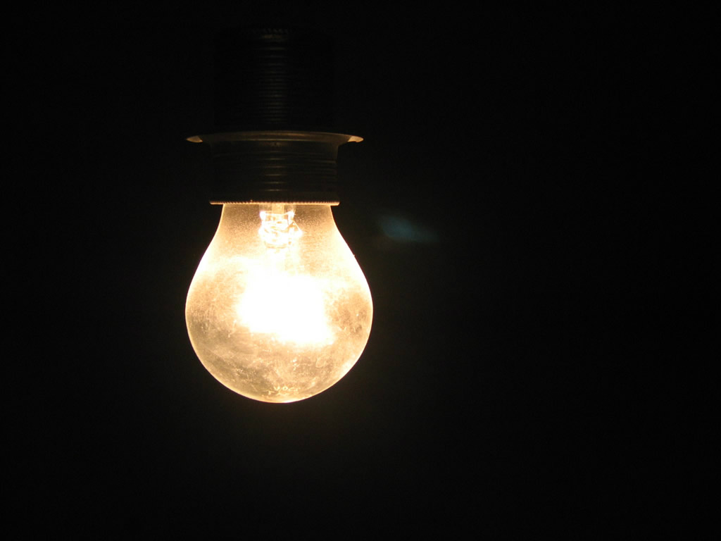 Luz para Todos fará mais de 400 mil novas ligações elétricas até 2014 Luz para Todos fará mais de 400 mil novas ligações elétricas até 2014