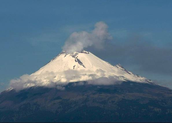 México está em alerta por causa do Vulcão Popocatepetl que fica perto da capital