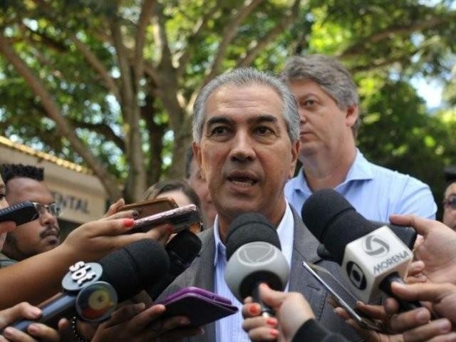 Reinaldo diz que ação é “intempestiva, midiática e sem fato novo” Reinaldo informou, em nota, que manterá jornadas no governo e campanha e que vai à Justiça para liberar filho. (Foto: Arquivo)
