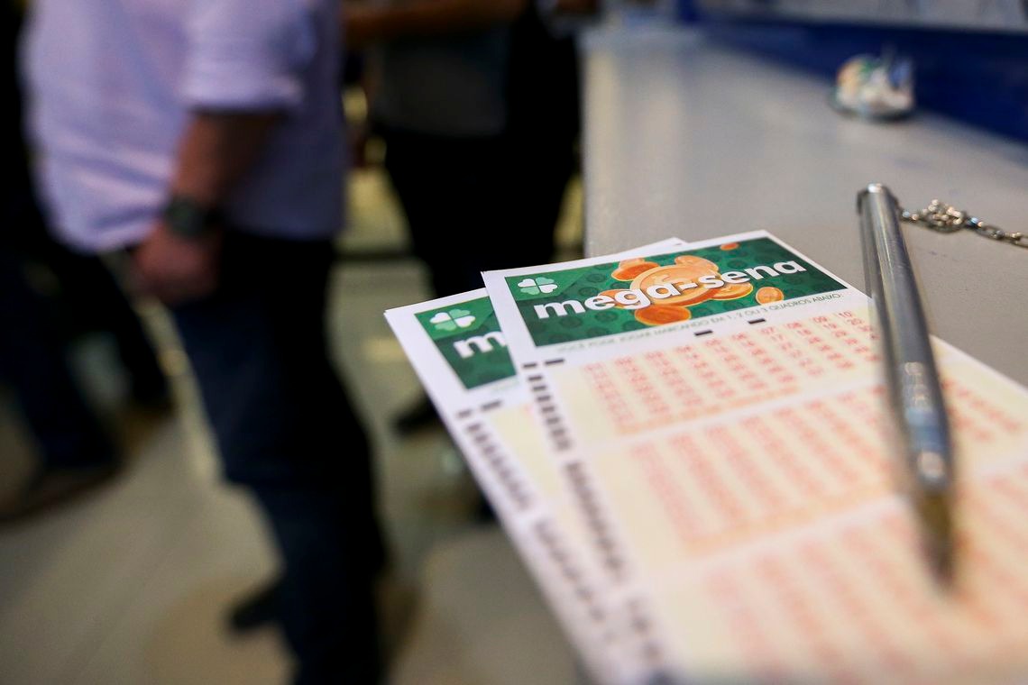 Mega-Sena acumula e vai pagar R$ 47 milhões no sábado Mega-Sena acumula e vai pagar R$ 47 milhões no sábado