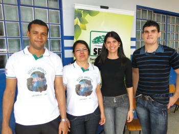 Equipe de estagiários da Unopar.