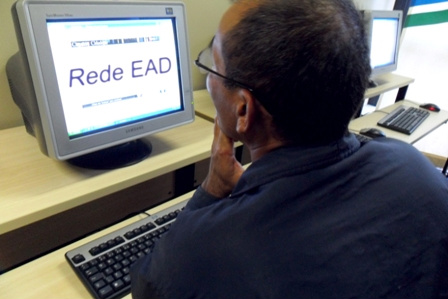 Em MS, 4 mil profissionais se inscrevem no último ciclo de estudos da Rede EAD Em MS, 4 mil profissionais se inscrevem no último ciclo de estudos da Rede EAD
