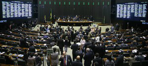 Relator apresenta parecer favorável à abertura de impeachment de Dilma Relator apresenta parecer favorável à abertura de impeachment de Dilma