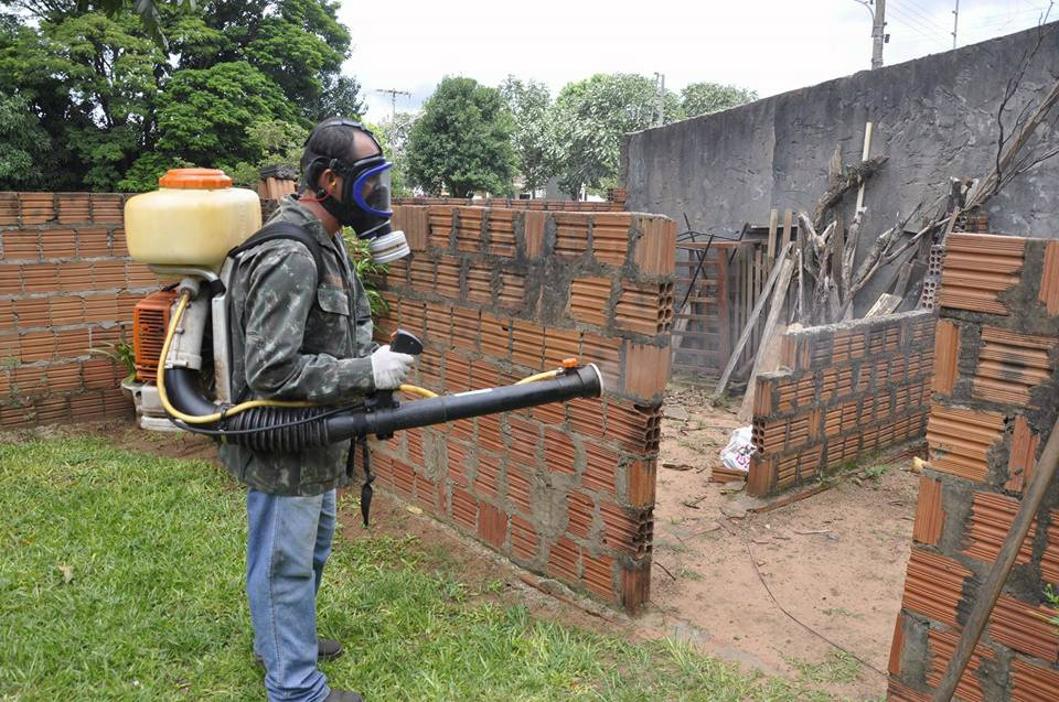 Outro fator contribuinte para a diminuição nos casos de dengue em Amambai é a notificação que é encaminhada ao munícipe que, por ventura, tenha um terreno ou quintal com focos do mosquito.