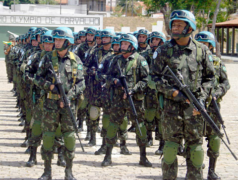 Grupo do Batalhão de Infantaria de Força de Paz é formado por 665 militares do Exército, 185 da Marinha e quatro da Força Área / Foto: Divulgação