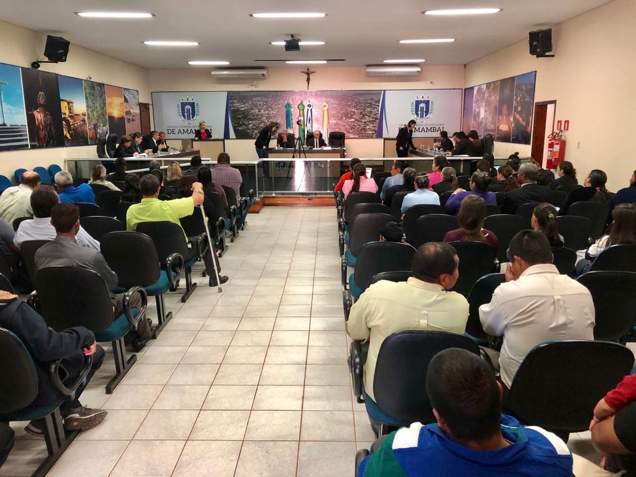 Fieis das igrejas estiveram na Câmara de Amambai / Foto: Assessoria