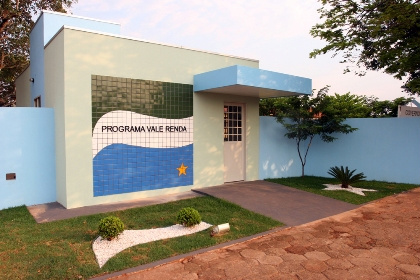 Vale-Renda passa a pagar R$ 145 a aproximadamente 60 mil famílias no Estado Vale-Renda passa a pagar R$ 145 a aproximadamente 60 mil famílias no Estado