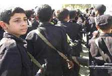 No México, crianças e adolescentes são recrutadas por grupos organizados