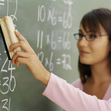 Piso nacional de professores é de R$ 1.451