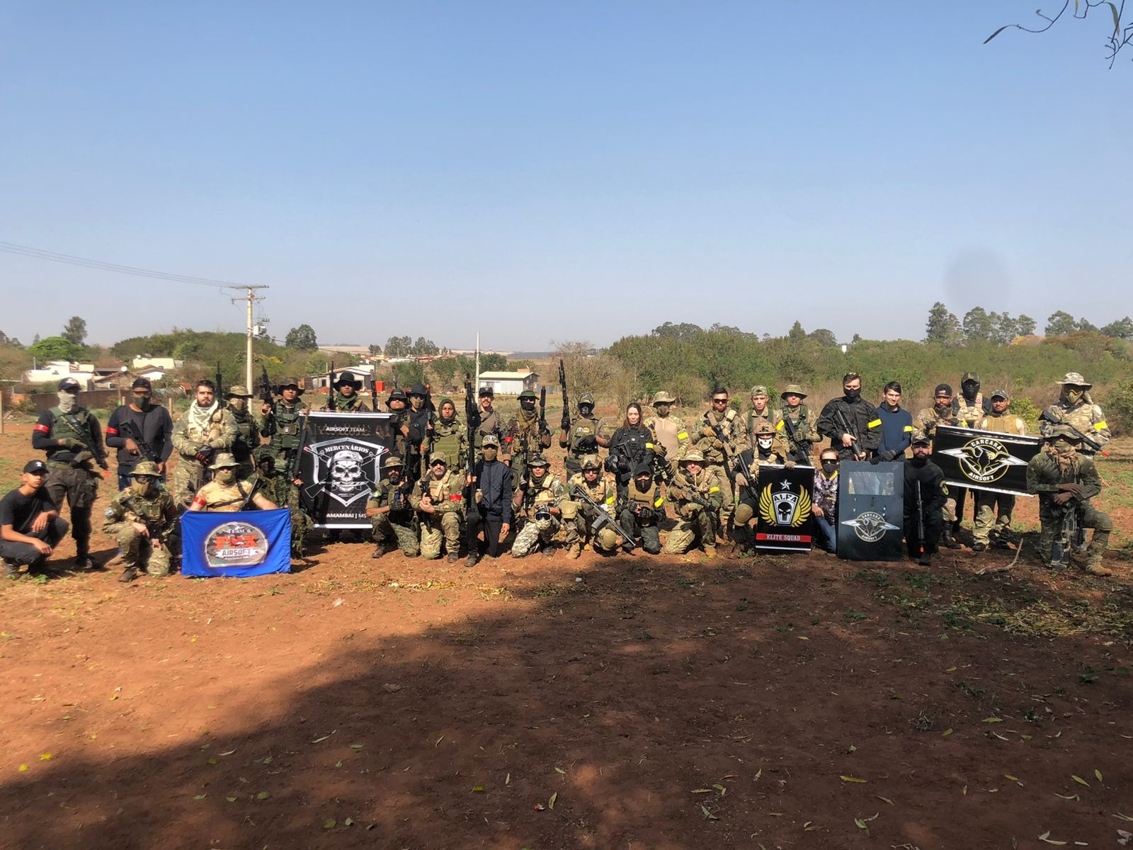 União Amambaiense de Airsoft realiza palestra e jogos Fotos: União Amambaiense de Airsoft