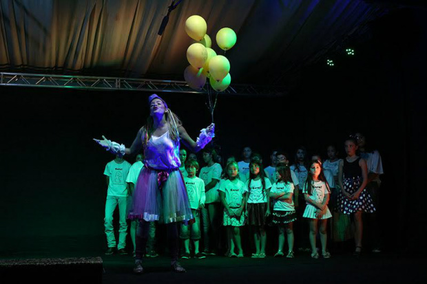 Espetáculo encenado pelo Coral Eduardo Dutra Lescano emocionou o público na cerimônia de abertura / Foto: Decom