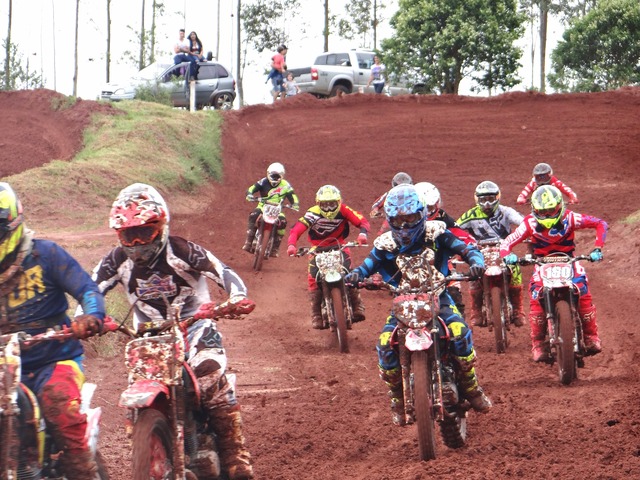 Amambai recebeu etapa do estadual de Velocross nesse domingo (26) Foto: Moreira Produções